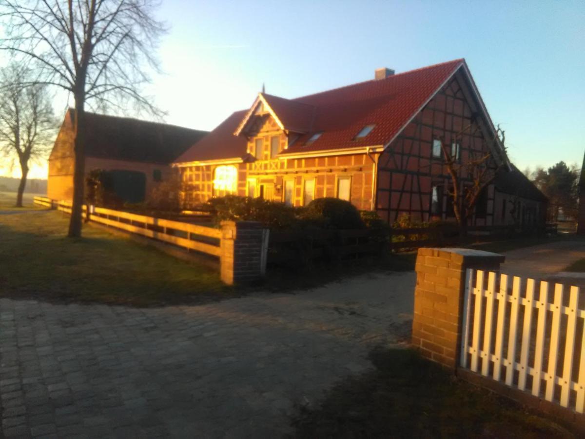 Ferienwohnung Sueltemeier 1 Trebel Luaran gambar